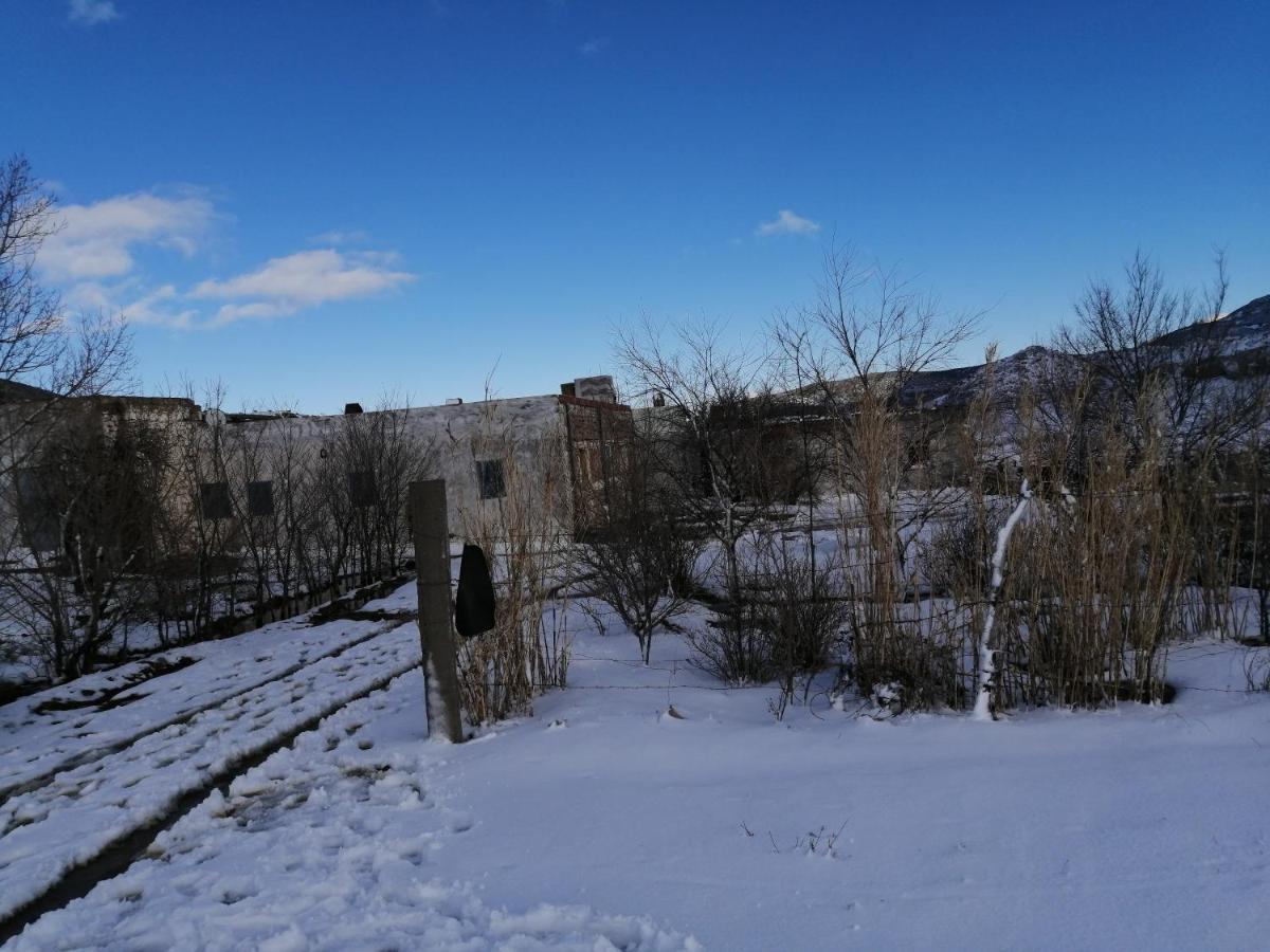 Gite Dayet Chiker Taza Bagian luar foto